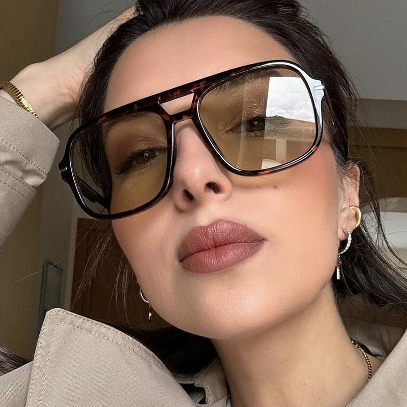SIMPLE FASHIONABLE - SUNGLASSES