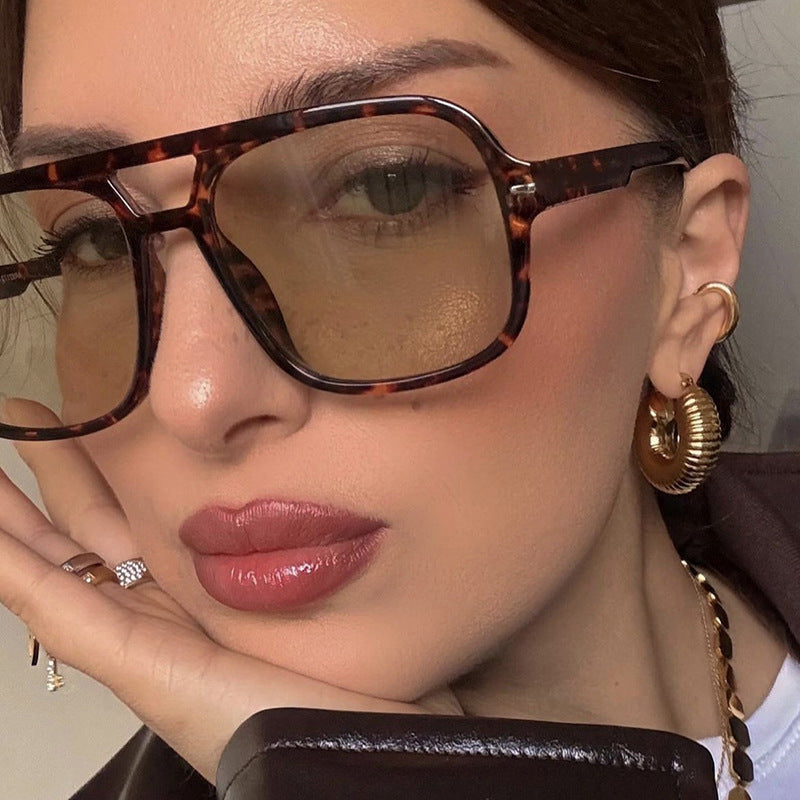 SIMPLE FASHIONABLE - SUNGLASSES